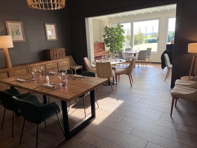 Logis Hotel & Restaurant - Le Manoir De Gavrelle Экстерьер фото